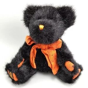 Adorable! Collectible - Retired 2005 Boyds Bear- BOO